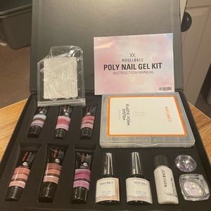 Nail Bundle